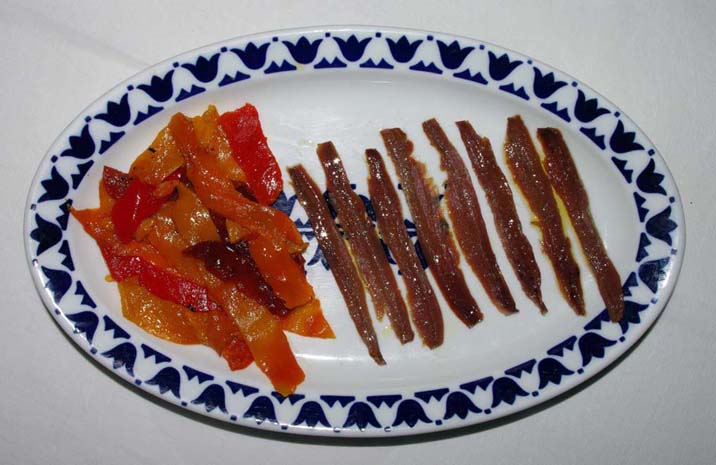 Anchoas con Pimientos del Piquillo - Se abre en ventana nueva